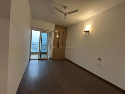 Bedroom Image of 1380 Sq.ft 2 BHK Apartment / Flat for rent in Supertech Supernova, Sector 94 Noida for Rs. 49500