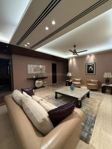 Bedroom Image of 5400 Sq.ft 5 BHK Builder Floor for rent in Greater Kailash II New Delhi for Rs. 1100000