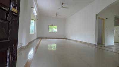 Living Room Image of 3400 Sq.ft 3.5 BHK Villa for sale in Pisoli Pune for Rs. 17000000