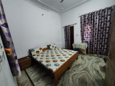 Bedroom Image of 1800 Sq.ft 2 BHK Builder Floor for rent in Gomti Nagar Lucknow for Rs. 25000