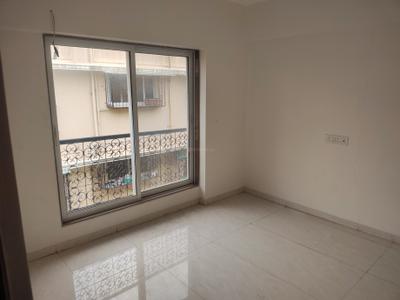 Bedroom Image of 700 Sq.ft 2 BHK Apartment / Flat for sale in Vile Parle East Mumbai for Rs. 22000000