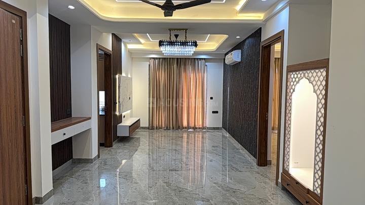 Sector 57 Main Image 1