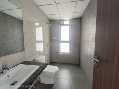 Image of 3011 Sq.ft 3.5 BHK Apartment / Flat for sale in Sector 128, Noida for Rs. 68500000