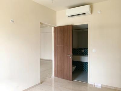 Bedroom Image of 1350 Sq.ft 3 BHK Apartment / Flat for sale in Lodha Sterling, Thane West Thane for Rs. 31000000