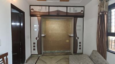 Bedroom Image of 1503 Sq.ft 3 BHK Builder Floor for rent in Paschim Vihar New Delhi for Rs. 37000