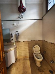 Bathroom Image of 1800 Sq.ft 3 BHK Builder Floor for rent in Sector 15 Panchkula for Rs. 45000