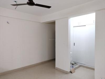 Bedroom Image of 2200 Sq.ft 3 BHK Apartment / Flat for rent in Vikram Golf View Condos, Sector 19 Dwarka New Delhi for Rs. 65000