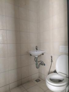 Common Bathroom Image of 3400 Sq.ft 4 BHK Apartment / Flat for sale in Panchshil Towers, Chokhi Dhani Pune for Rs. 55000000