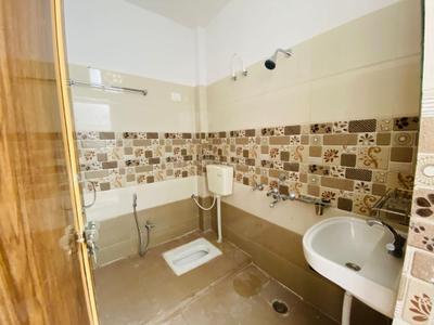 Bathroom Image of 1200 Sq.ft 2 BHK Villa for sale in Kalpana South Avenue, Mohanlalganj Lucknow for Rs. 5000000