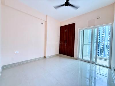 Bedroom Image of 1200 Sq.ft 3 BHK Apartment / Flat for rent in Amrapali Dream Valley 2, Noida Extension Greater Noida for Rs. 22000