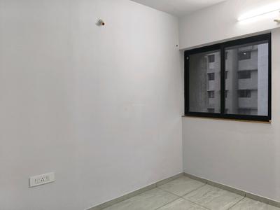 Bedroom Image of 940 Sq.ft 2 BHK Apartment / Flat for sale in Lodha Palava Lakeside I To O, Palava Phase 2 Thane for Rs. 6000000