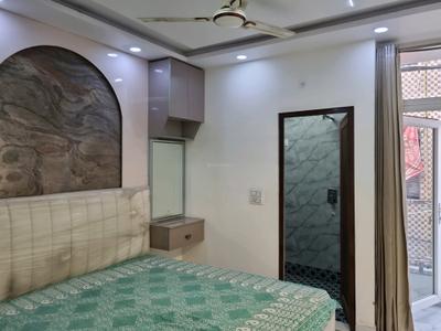 Bedroom Image of 900 Sq.ft 3 BHK Apartment / Flat for sale in Hans Luxury Floor, Dwarka Mor New Delhi for Rs. 6000000