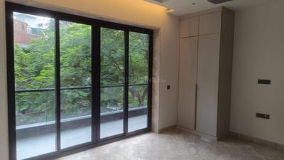 Bedroom Image of 2600 Sq.ft 4 BHK Builder Floor for sale in Green Park Extension New Delhi for Rs. 155000000
