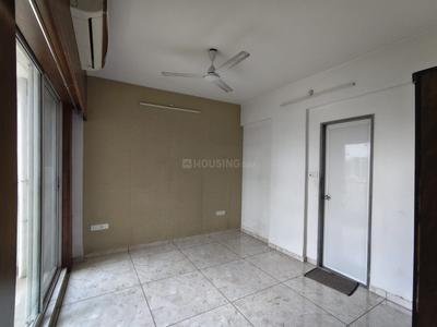 Bedroom Image of 1600 Sq.ft 3 BHK Apartment / Flat for rent in Laxmi Icon, Seawoods Navi Mumbai for Rs. 95000