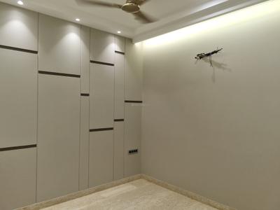 Bedroom Image of 1350 Sq.ft 3 BHK Builder Floor for sale in Janakpuri New Delhi for Rs. 39500000