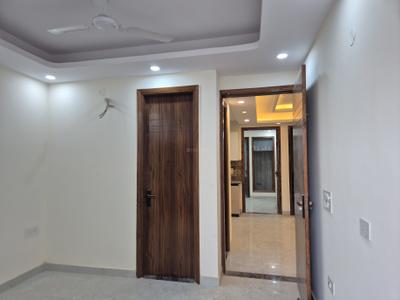 Bedroom Image of 550 Sq.ft 2 BHK Builder Floor for rent in Rajpur New Delhi for Rs. 20500