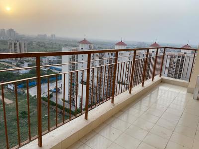 Balcony Image of 2725 Sq.ft 4 BHK Apartment / Flat for sale in Spaze Privvy The Address, Sector 93 Gurgaon for Rs. 29500000