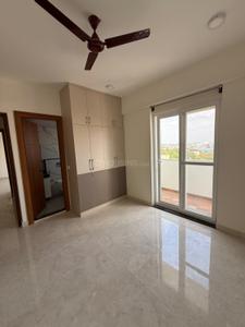 Bedroom Image of 2200 Sq.ft 3 BHK Apartment / Flat for rent in Halasuru Bengaluru for Rs. 160000