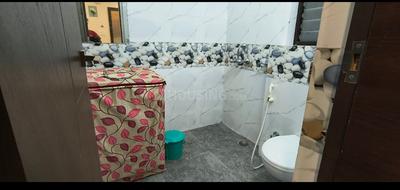 Bathroom Image of 1050 Sq.ft 2 BHK Apartment / Flat for rent in Kadamtala Siliguri for Rs. 18000