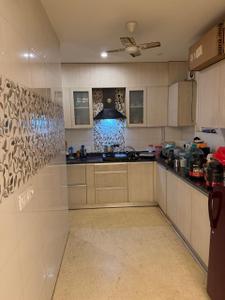Kitchen Image of 2700 Sq.ft 3 BHK Builder Floor for rent in Sector 43 Gurgaon for Rs. 80000
