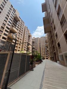 Image of 1890 Sq.ft 3 BHK Apartment / Flat for rent in Shivanta Rigel, Tragad, Ahmedabad for Rs. 25000