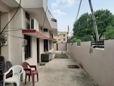 Balcony Image of 4800 Sq.ft 8 BHK Villa for rent in Nehru Nagar Rewa for Rs. 45000