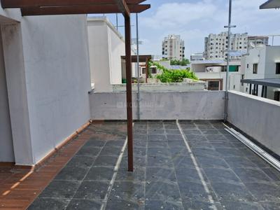 Balcony Image of 2100 Sq.ft 4 BHK Villa for sale in New Alkapuri Vadodara for Rs. 17000000