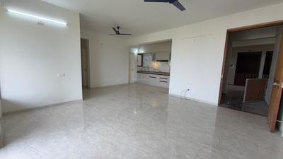 Living Room Image of 2580 Sq.ft 3 BHK Apartment / Flat for rent in Vinayak Courtyard , PDPU Road Gandhinagar for Rs. 32000