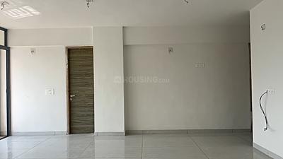 Living Room Image of 2610 Sq.ft 4 BHK Apartment / Flat for sale in Paldi Ahmedabad for Rs. 16000000