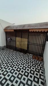 Image of 500 Sq.ft 1 BHK Apartment / Flat for rent in Sector 32, Chandigarh for Rs. 3000