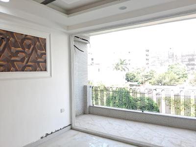 Bedroom Image of 1650 Sq.ft 3 BHK Apartment / Flat for sale in Sector 104 Noida for Rs. 6800000