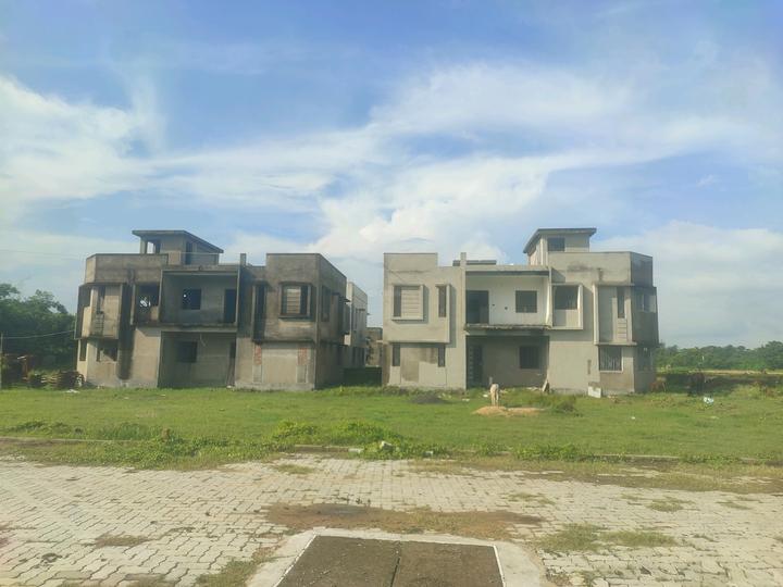 Hatisala, New Town Main Image 1