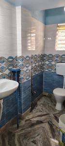 Bathroom Image of 870 Sq.ft 2 BHK Builder Floor for sale in Behala Kolkata for Rs. 3300000