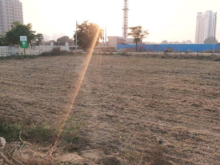 Vatika Express City Plots Main Image 1