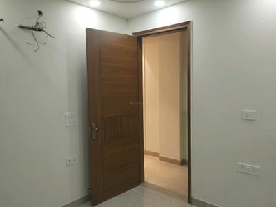 Bedroom Image of 1305 Sq.ft 3 BHK Builder Floor for sale in Shahdara New Delhi for Rs. 15500000