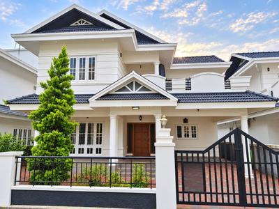 Image of 2412 Sq.ft 4 BHK Villa for sale in Chandy Passion Hills, Kanjikuzhi, Kottayam for Rs. 17500000