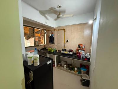 Kitchen Image of 952 Sq.ft 2 BHK Apartment / Flat for rent in Vaishno Devi Circle Ahmedabad for Rs. 23000