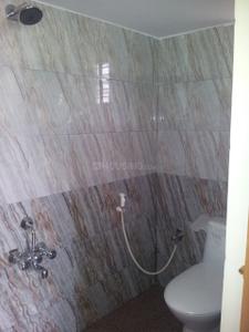 Bathroom Image of 950 Sq.ft 2 BHK Builder Floor for rent in Electronic City Bengaluru for Rs. 19500