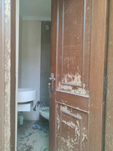 Common Bathroom Image of 2250 Sq.ft 3 BHK Independent House for sale in Sector 28 Faridabad for Rs. 63500000