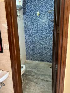 Bathroom Image of 1350 Sq.ft 2 BHK Builder Floor for rent in Sector 77 Mohali for Rs. 24000