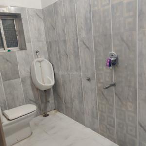 Bathroom Image of 8655 Sq.ft 6 BHK Independent House for sale in Madhubani Purnea for Rs. 55100000