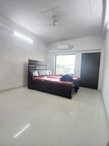 Bedroom Image of 735 Sq.ft 1 BHK Independent House for rent in Sector 40 Gurgaon for Rs. 30000