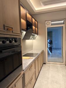Kitchen Image of 660 Sq.ft 2 BHK Apartment / Flat for sale in Sheth Promont, Sion Mumbai for Rs. 18900000