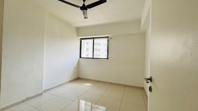 Bedroom Image of 950 Sq.ft 1.5 BHK Apartment / Flat for sale in Godrej Vananta, Jagatpur Ahmedabad for Rs. 4300000