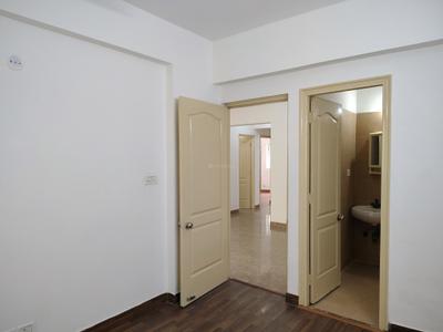 Bedroom Image of 1565 Sq.ft 3 BHK Apartment / Flat for sale in Paras Tierea, Sector 137 Noida for Rs. 12700000