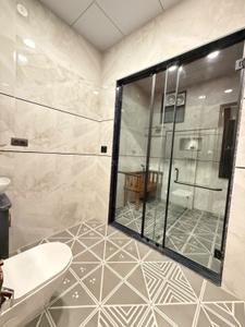 Bathroom Image of 2000 Sq.ft 6 BHK Villa for sale in Vaishali Nagar Jaipur for Rs. 55000000
