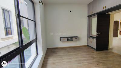 Balcony Image of 2000 Sq.ft 3 BHK Villa for rent in 42 Queen’s Square, Sarjapur Bengaluru for Rs. 55000