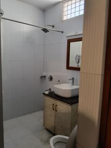 Image of 1500 Sq.ft 3 BHK Apartment / Flat for rent in Alaknanda, New Delhi for Rs. 100000