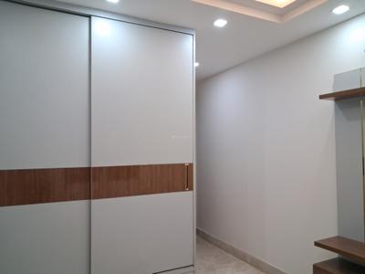 Bedroom Image of 1350 Sq.ft 3 BHK Builder Floor for sale in Paschim Vihar New Delhi for Rs. 27000000
