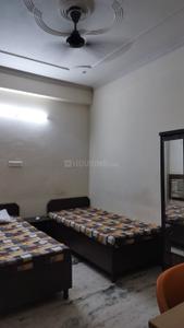 Bedroom Image of Apna niwas pg  in Phase 2, Noida